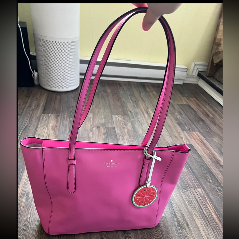 BRAND NEW Kate Spade Medium Tote with Watermelon keychain